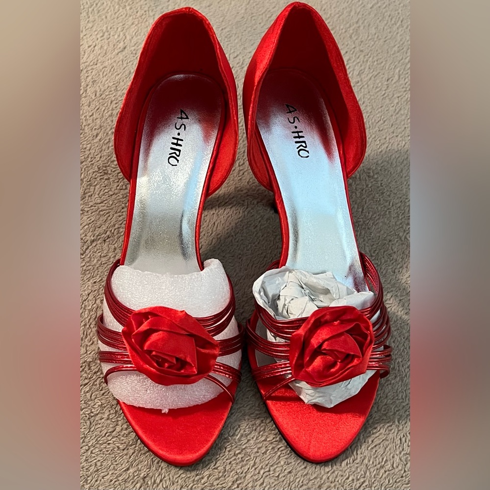 Red Satin Heels. Just what you need for that special occasion Red Satin …